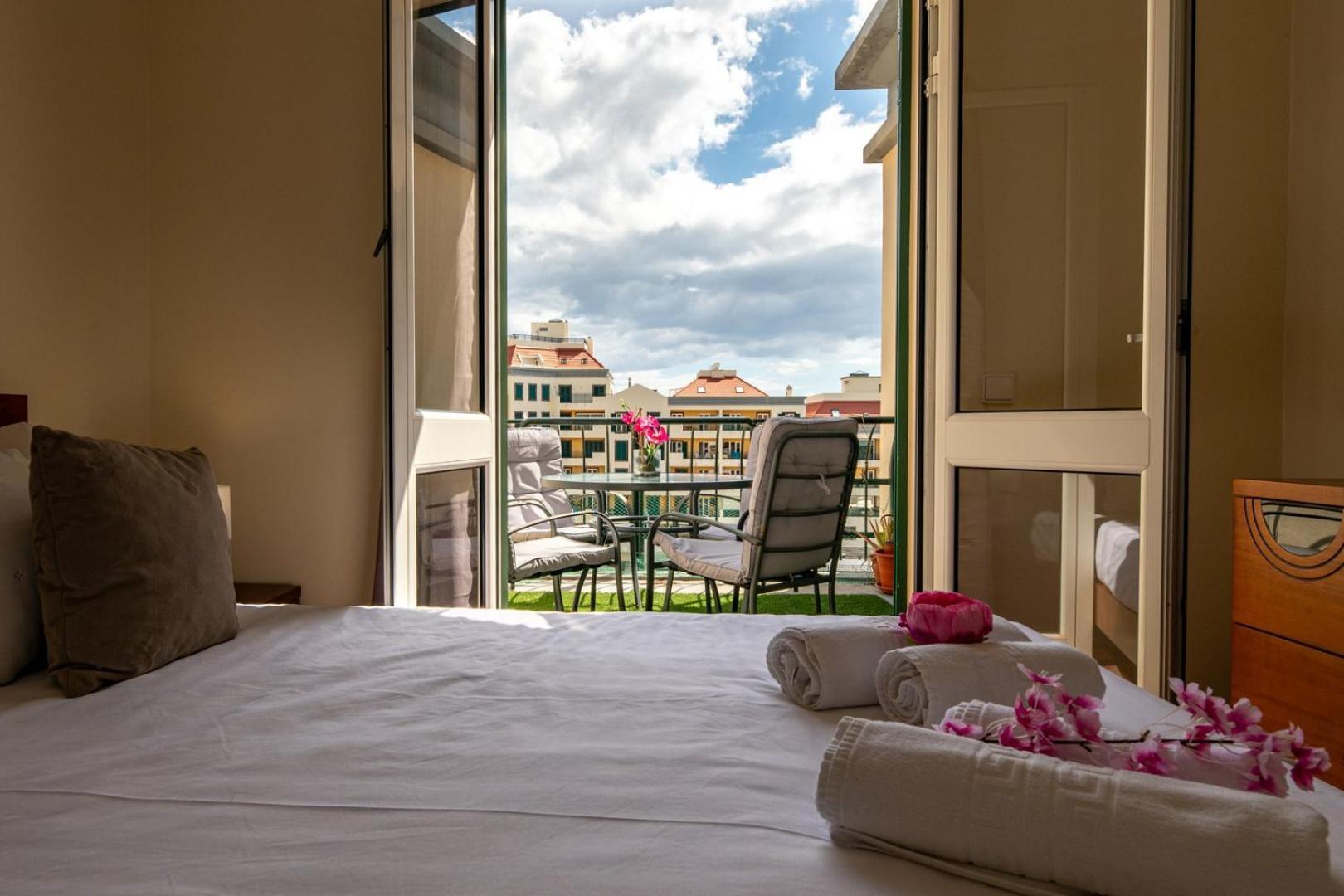 Appartamento Guestready - Family-Friendly Haven In Funchal Esterno foto