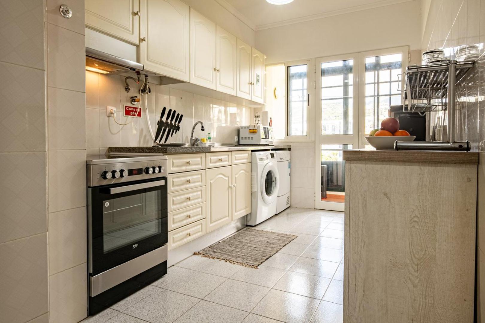 Appartamento Guestready - Family-Friendly Haven In Funchal Esterno foto